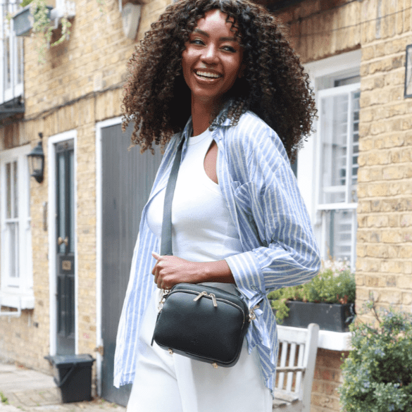 Chelsea Midi Crossbody Bag -Black Leather - Image 3